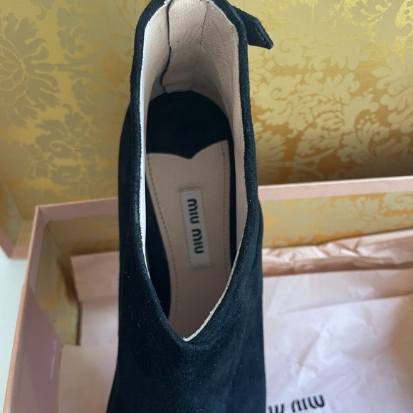 Miu Miu Black Suede Ankle Boot - Picture 7 of 7